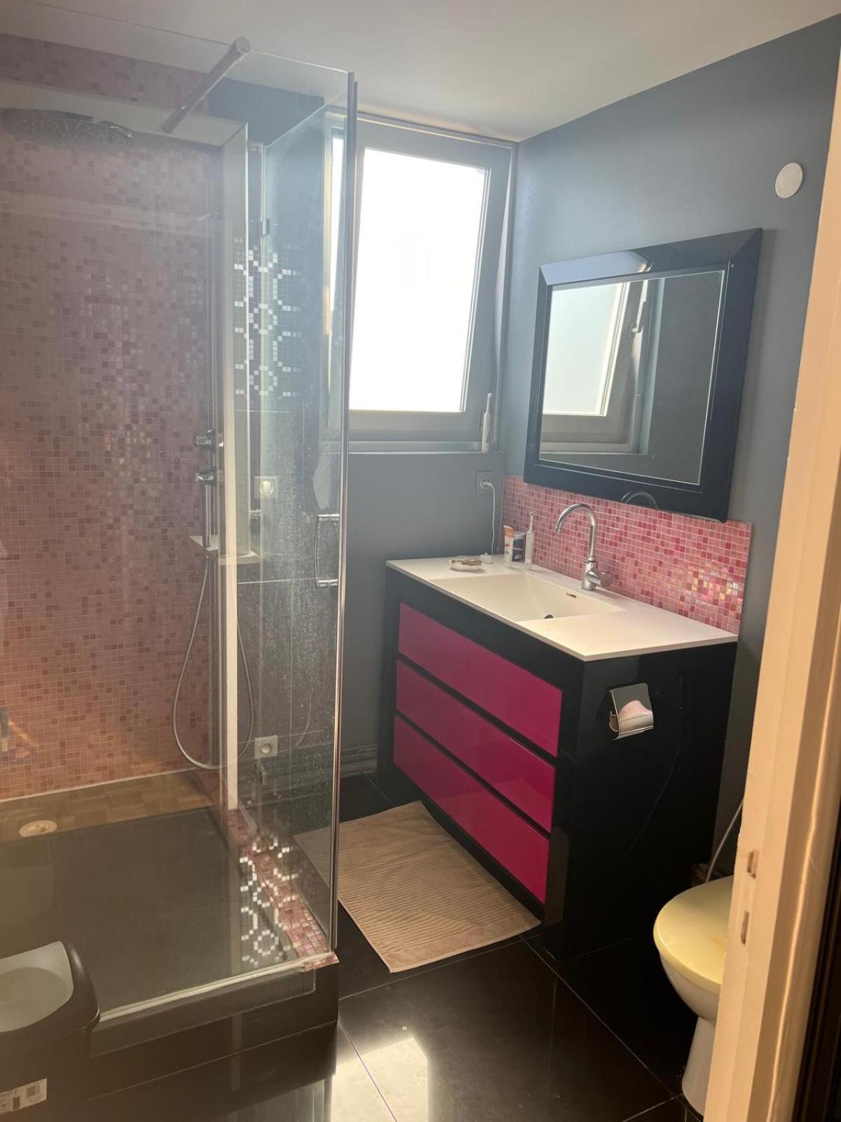 Chambre Dans Les Hauteurs De Lyon Proche Fourviere Chez L Hote Exterior foto